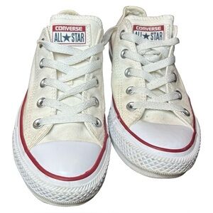 Classic Converse All Star Low Tops – White w/ Red Trim – Men’s 4 / Women’s 6